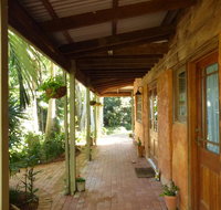 The Stables - Whitsundays Accommodation
