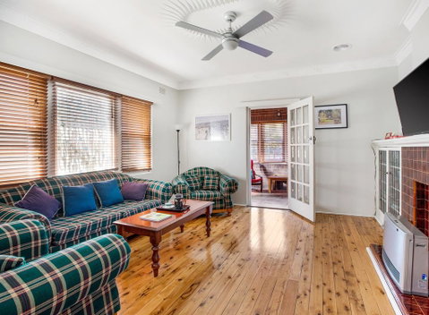 The Summit House - Whitsundays Accommodation 3