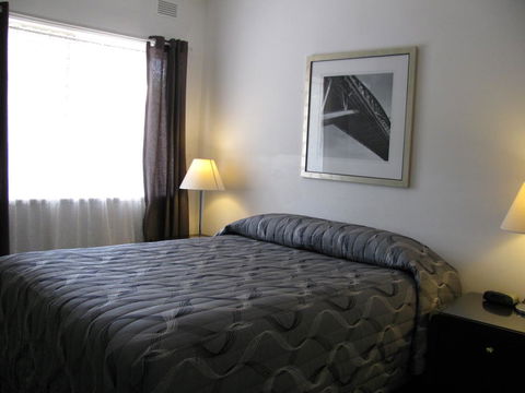The Wayfarer Motel - Whitsundays Accommodation 1