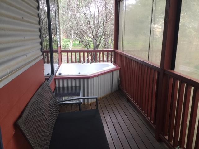Herne Hill WA Whitsundays Accommodation