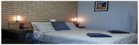 Three Ways Motel - Whitsundays Accommodation 1