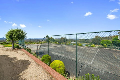 Timberline Park High Country Farmstay - Whitsundays Accommodation 1