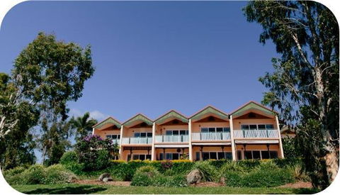 Tinaroo Lake Resort - Whitsundays Accommodation 3