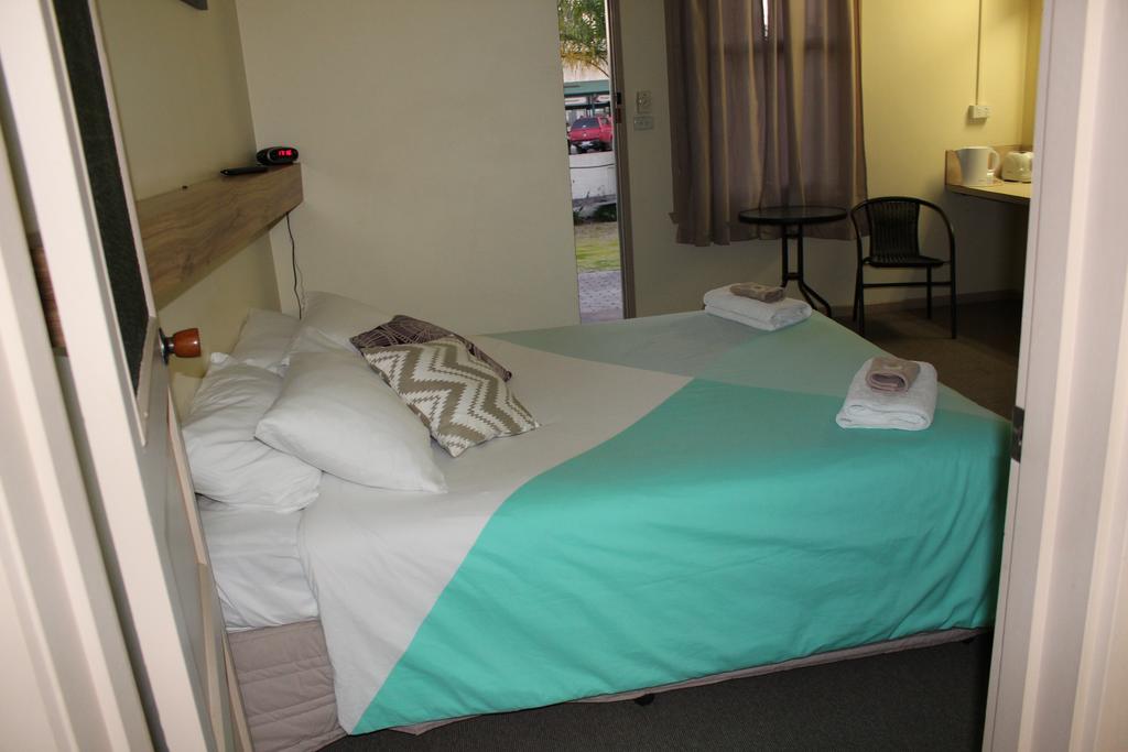Tocumwal NSW Whitsundays Accommodation