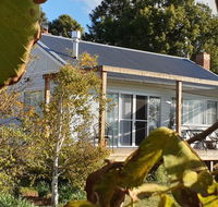 Toms Cottage - Wilgowrah -A Country Escape - Whitsundays Accommodation