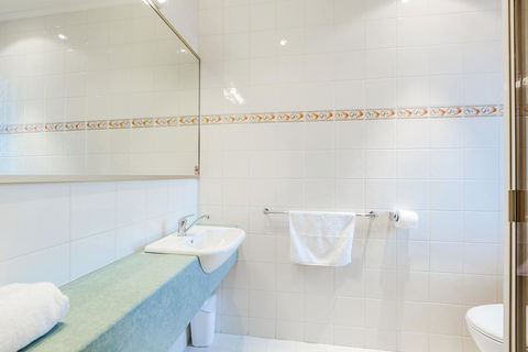Tonsley Hotel - Whitsundays Accommodation 2