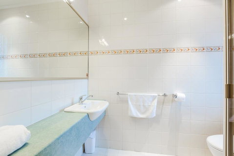 Tonsley Hotel - Whitsundays Accommodation 2