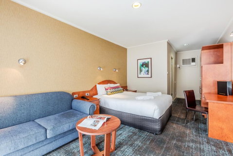 Tonsley Hotel - Whitsundays Accommodation 0