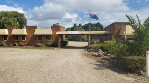 Toora Lodge Motel - Whitsundays Accommodation 0