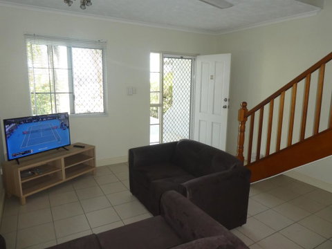Townsville Terrace - Whitsundays Accommodation 3