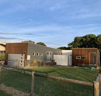 Tranquil Getaway Wifi Netflix Pet friendly - Whitsundays Accommodation