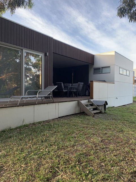 Tranquil Getaway Wifi Netflix Pet Friendly - Whitsundays Accommodation 3