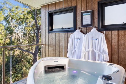 Tranquillity At Ravensbourne Escape - Whitsundays Accommodation 3