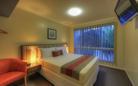 Tropixx Motel & Restaurant - Whitsundays Accommodation 3