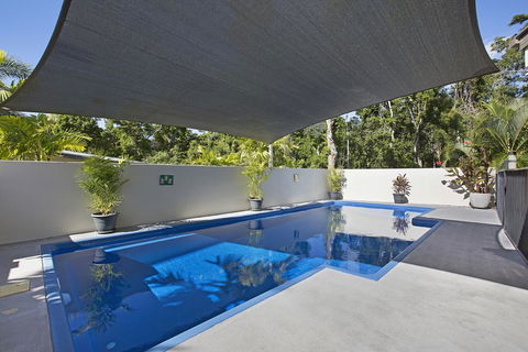 Tropical Private Holiday House With Pool - Whitsundays Accommodation 0