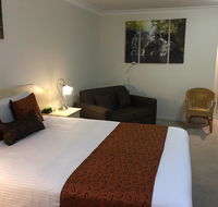 Tuckerbox Motor Inn - Whitsundays Accommodation