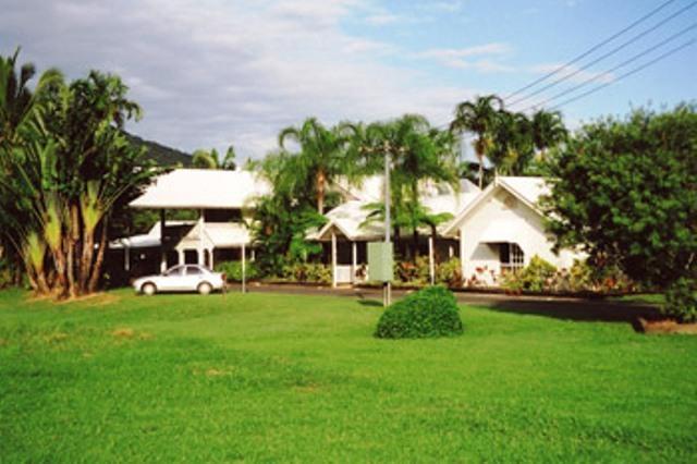 Feluga QLD Whitsundays Accommodation