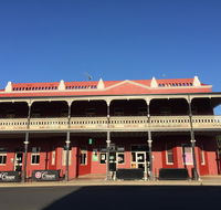 Tumut Star Hotel - Whitsundays Accommodation