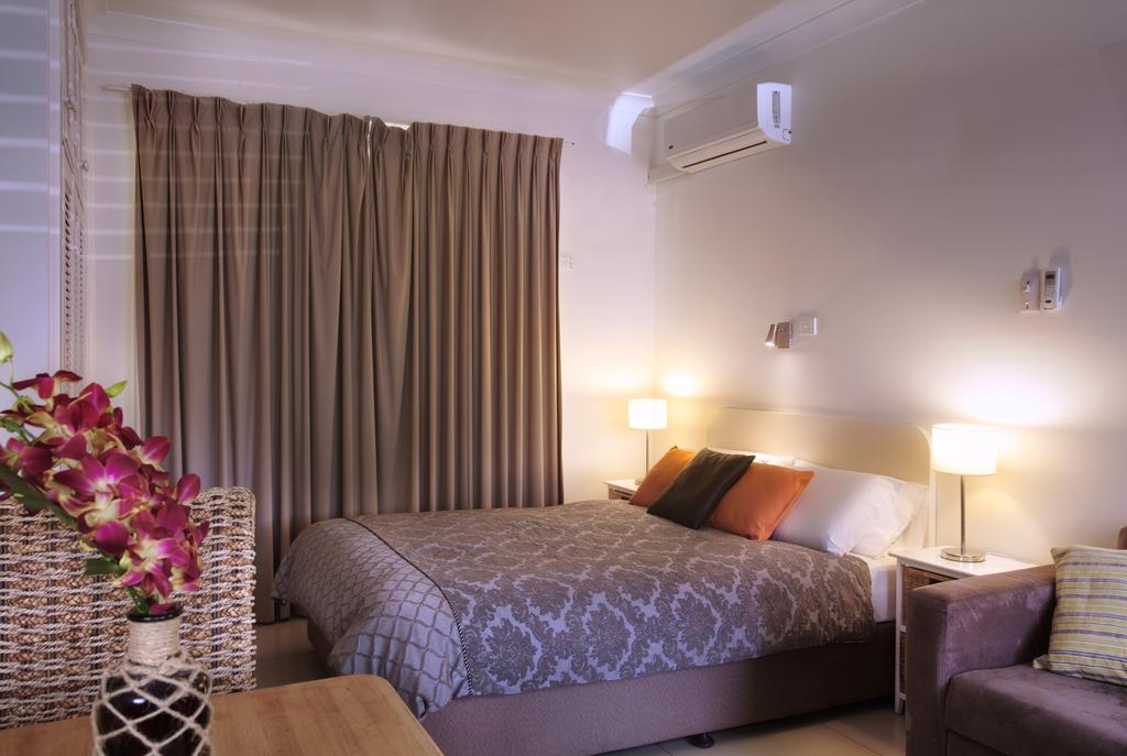 Booti Booti NSW Whitsundays Accommodation