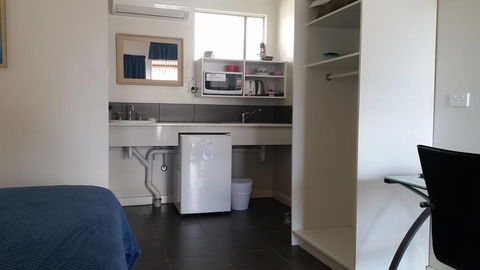 Tweed River Motel - Whitsundays Accommodation 1