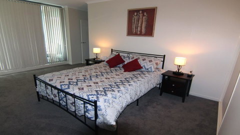 Twin Pines 301 - CBD Location - Whitsundays Accommodation 2