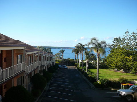 Twofold Bay Motor Inn - Whitsundays Accommodation 0