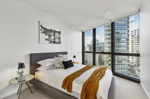 Ultra-Modern Luxury With Views At Kai Waterfront - Whitsundays Accommodation 1