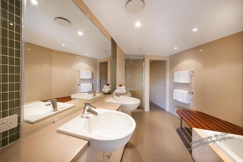 Unit 3 Loka Santi - Whitsundays Accommodation 3