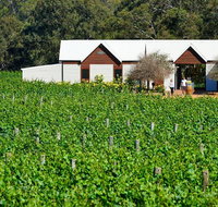 Upper Reach Spa Cottage - Whitsundays Accommodation