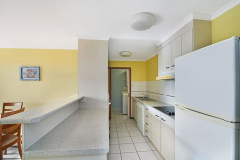 Vaai Moana - 5/10 Oriole Avenue - Whitsundays Accommodation 2