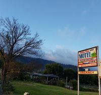 Valley View Motel - Whitsundays Accommodation