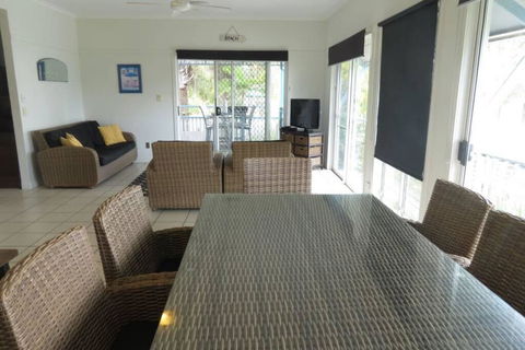 Villa 31 At Tangalooma Resort - Whitsundays Accommodation 3