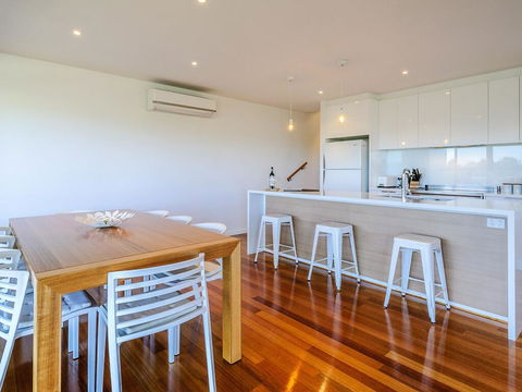 Villa Isola - Whitsundays Accommodation 3