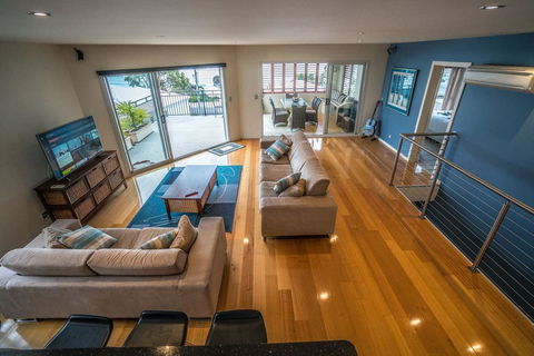 Villa Jasper Bay Of Fires - Whitsundays Accommodation 1