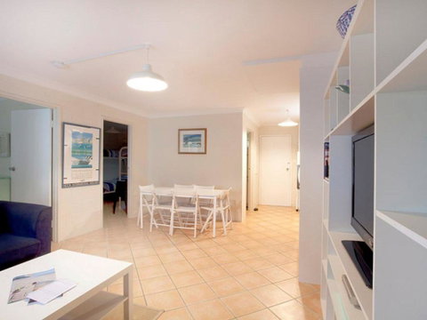 Villa Manyana Unit 24 - Whitsundays Accommodation 1