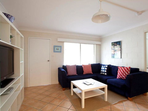 Villa Manyana Unit 24 - Whitsundays Accommodation 0