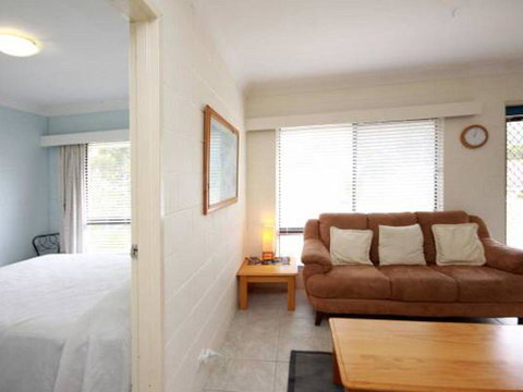 Villa Manyana Unit 25 - Whitsundays Accommodation 1