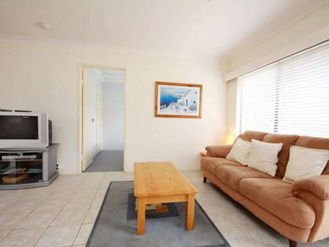 Villa Manyana Unit 25 - Whitsundays Accommodation 3