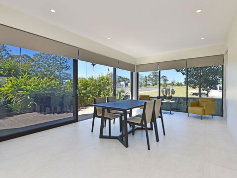 Villa Sorrento Waterside At Trinity Point - Whitsundays Accommodation 1