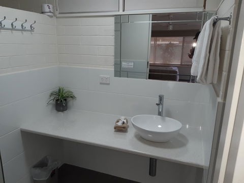 Vineland Motel Mildura - Whitsundays Accommodation 1