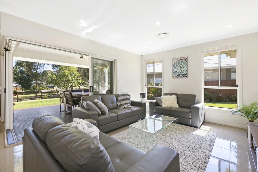 Rothbury NSW Whitsundays Accommodation