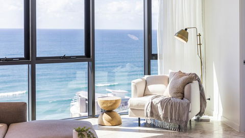 Vue Broadbeach - Whitsundays Accommodation 1