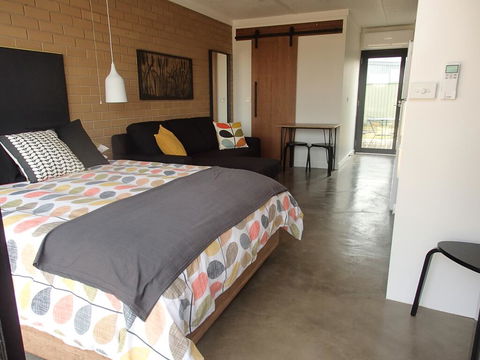 Wahgunyah Motel - Whitsundays Accommodation 1