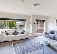 Walling-Clifton Gardens - backing onto golf course - Whitsundays Accommodation