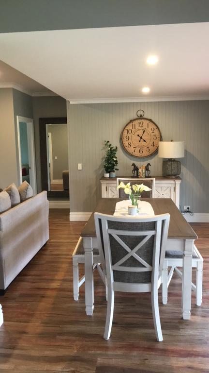 Walnut Tree Cottages - Whitsundays Accommodation 0