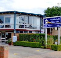 Wanderlight Motor Inn - Whitsundays Accommodation