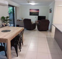 Waratah and Wattle Apartments - Whitsundays Accommodation