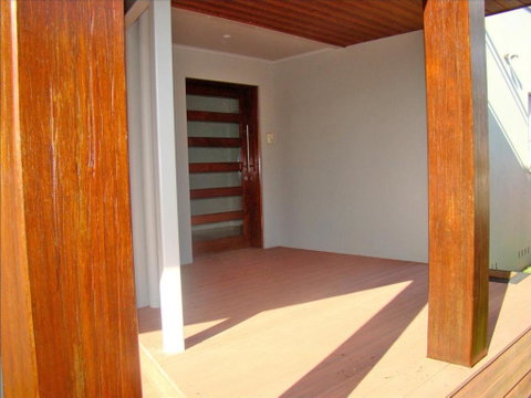 Waterfront Dream Vincentia - Whitsundays Accommodation 2