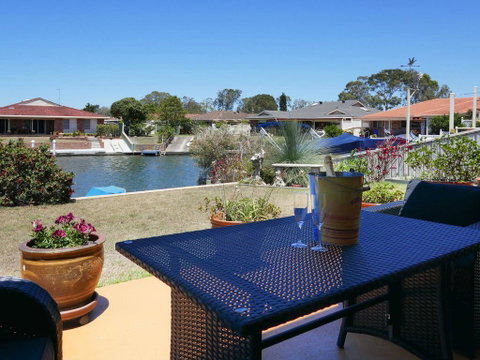 Waterfront Haven With Jetty, Mooring And WiFI - Whitsundays Accommodation 0