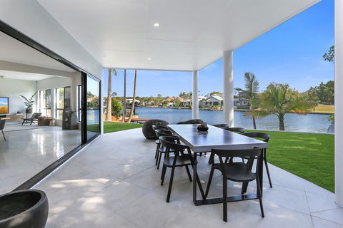 Waterfront Wonder, Noosa Waters - Whitsundays Accommodation 0